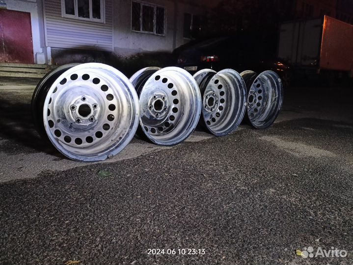 Диски R15 штамповка