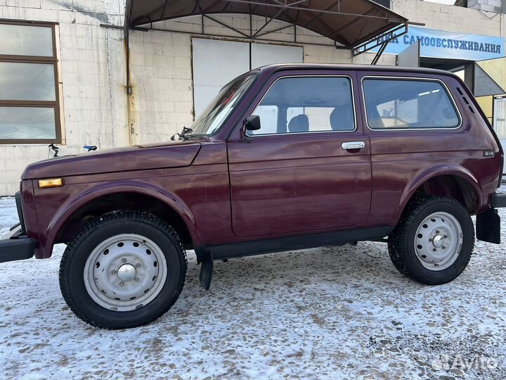LADA 4x4 (Нива) 1.7 МТ, 2001, 115 000 км
