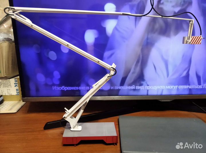 Масштабная модель автомобиля камаз 1:43