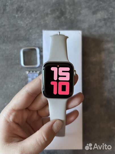 Часы apple watch se 44 mm 2023