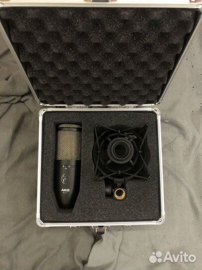 Конденсаторный микрофон AKG P420