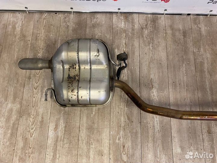 Глушитель Volkswagen Passat B7 2013 оригинал