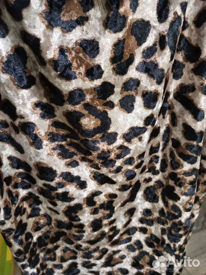 Топ женский. Италия. Бархат /кружево. S, M