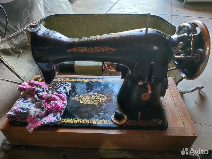 Швейная машинка подольск 2м