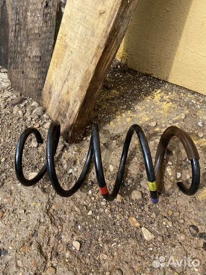 Передняя пружина на hyundai solaris 1