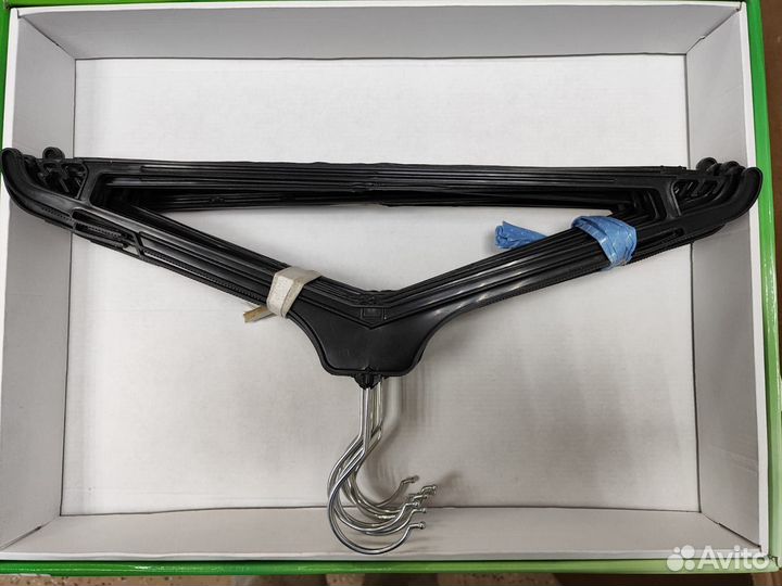 Вешалки плечики