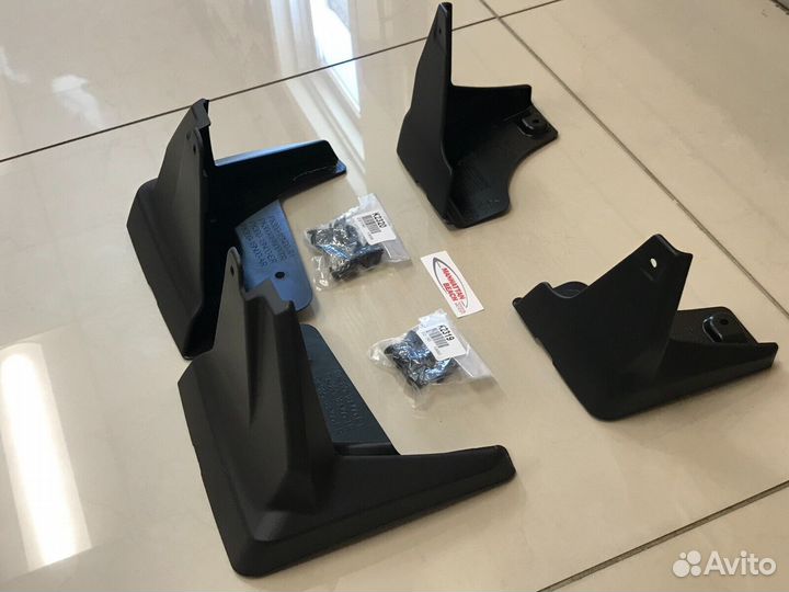 Toyota GR86 брызговики оригинальные