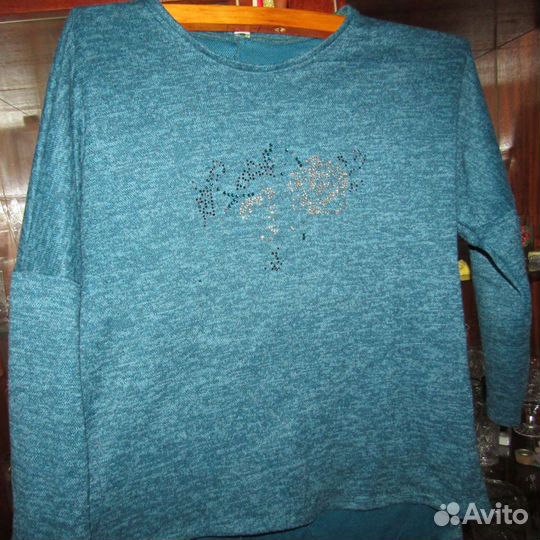 Кофта зеленая