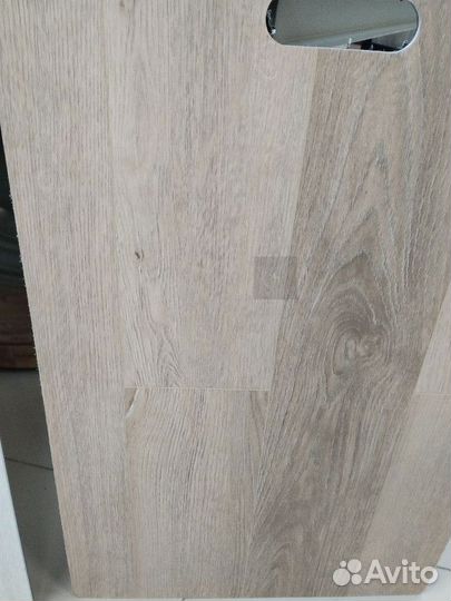 Кварцвиниловая плитка клеевая