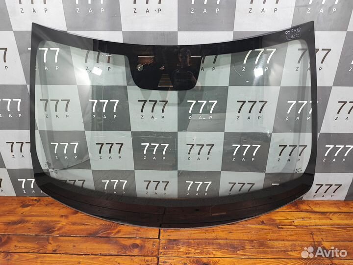 Стекло лобовое с обогревом Volvo XC90 2 14-нв Б/У