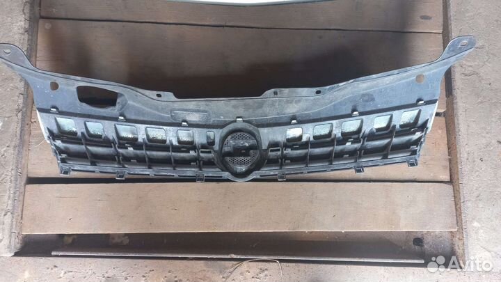 Решетка радиатора opel astra h до рестайлинг