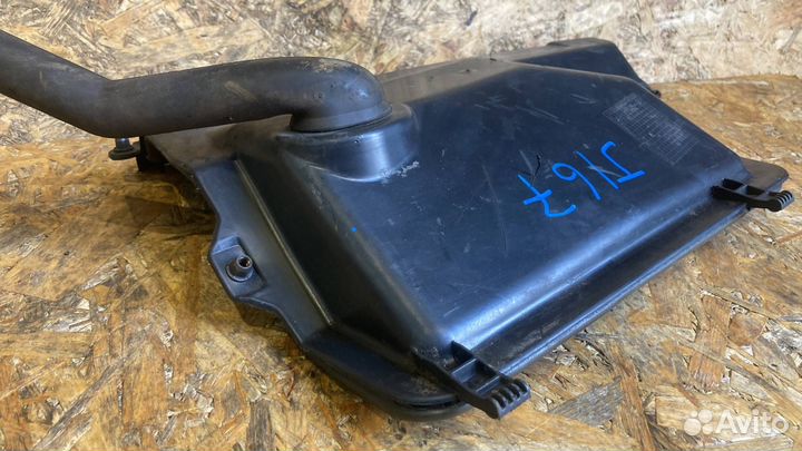 Дождевик Renault Trafic 3 2015 93868424