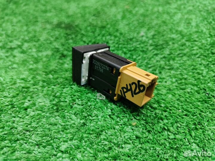 Кнопка autohold Volkswagen Passat B6