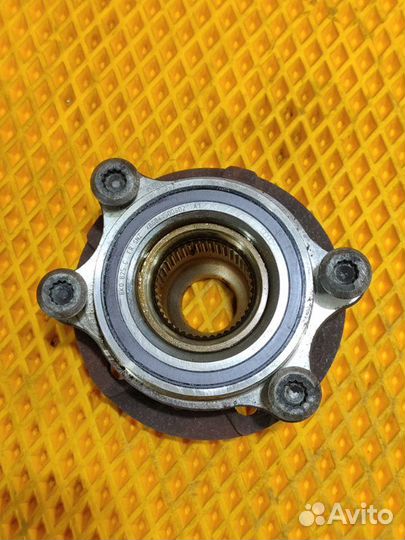 Ступица с подшипником задняя Audi A4 B8 2.0 2011