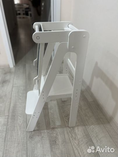 Башня помощника монтессори