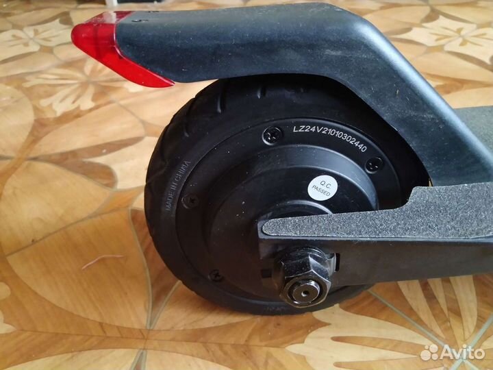 Электросамокат iconbit v70