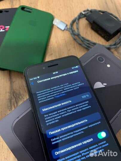 iPhone 8 на 64gb