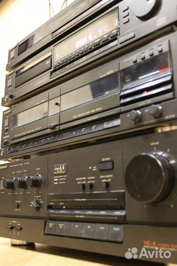 Шикарная стойка Technics