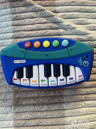 Развивающие игрушки для малышей