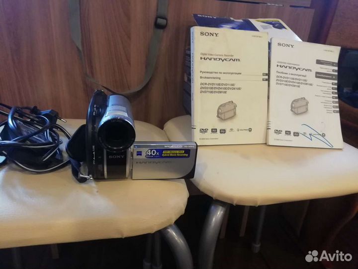 Sony DCR-DVD 610E