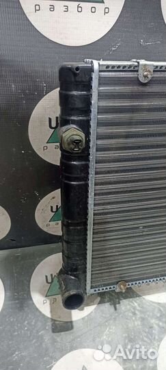 Радиатор двигателя Змз 402 406 Газ Волга