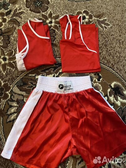 Боксерская форма, Синия, Красная