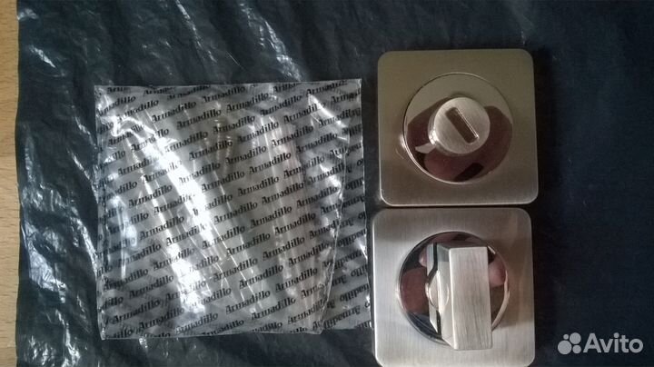 Дверные петли,замки,накладки,ручки,защелки