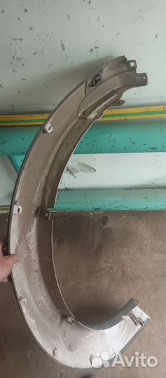 Накладка крыла l200