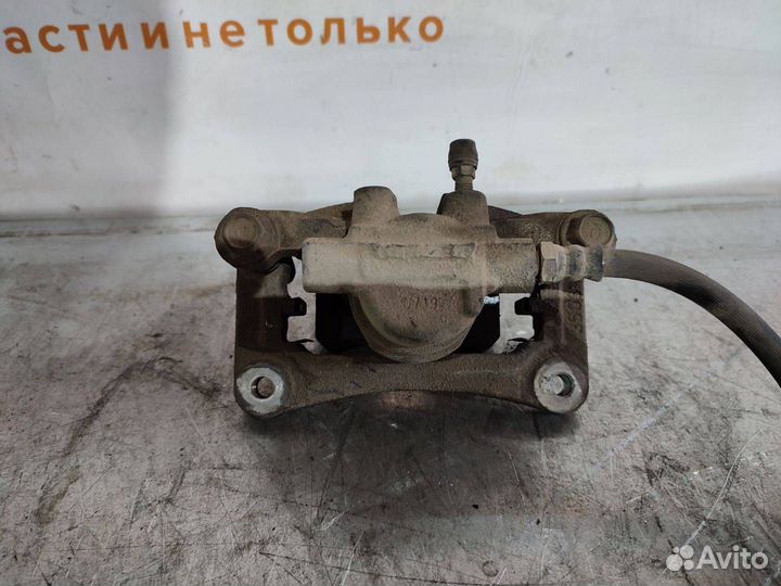 Суппорт зад. лев. Mitsubishi ASX 2010