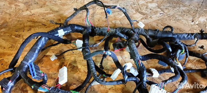 Праводка панели Kia Sportage