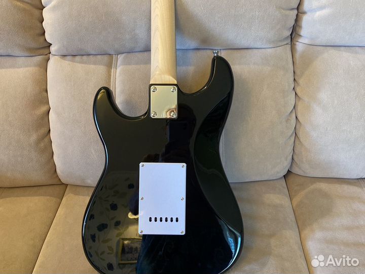 Гитара с комбоусилителем