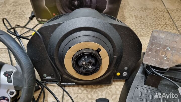 Руль thrustmaster TX для компьютера приставки Xbox