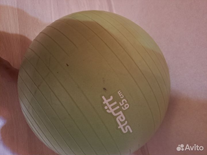 Гимнастический мяч фитбол