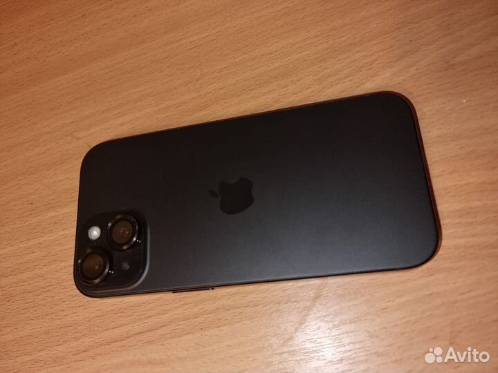 iPhone 15, 128 ГБ