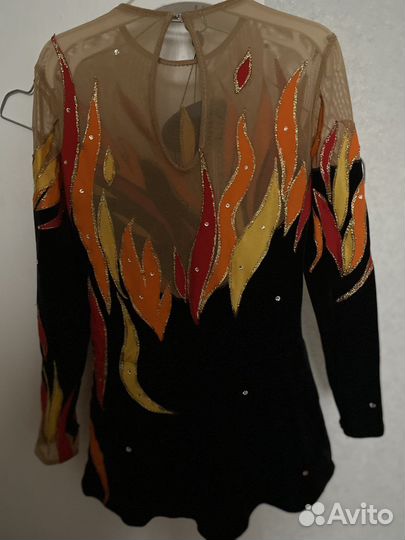 Костюм для фигурного катания