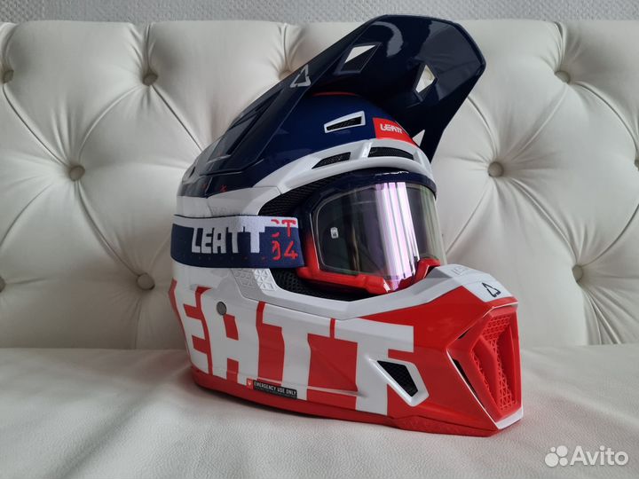 Шлем Leatt 7.5 с мacкoй кpacный 6eлый cuнuй V23