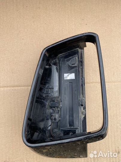 Корпус правого зеркала w212