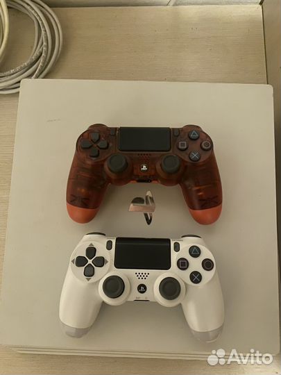 Sony playstation 4 pro 1tb 500 игр(подписка ps+)