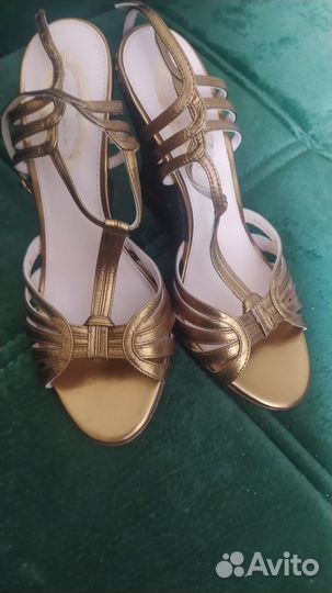 Новые Elie Tahari бронзовые