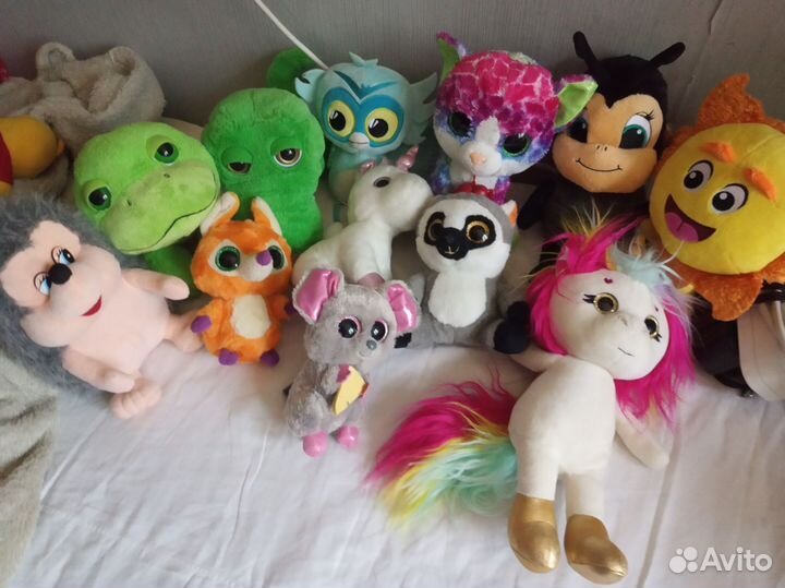 Два пакета мягких игрушек