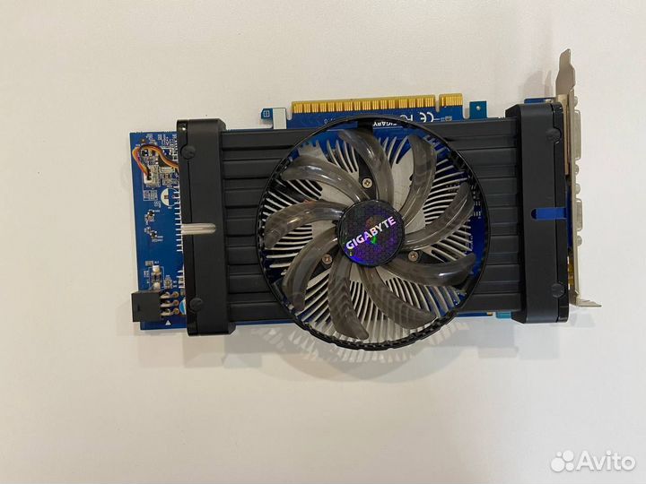 Видеокарта GTX 550 ti