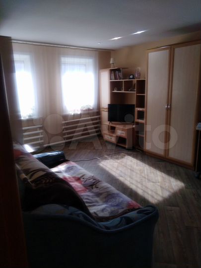 Дом 53 м² на участке 6 сот.