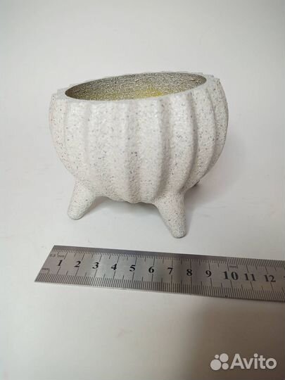 Вазон для цветов