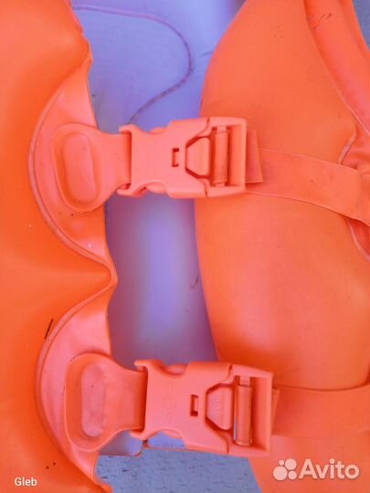 Детский спасательный жилет