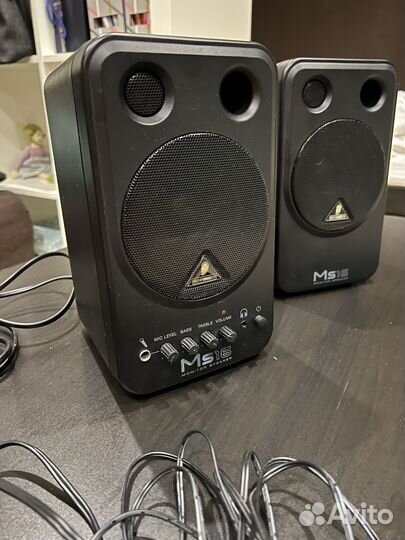 Студийные Мониторы Behringer MS16