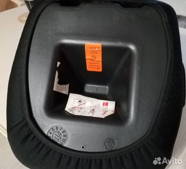 Детский бустер автомобильный