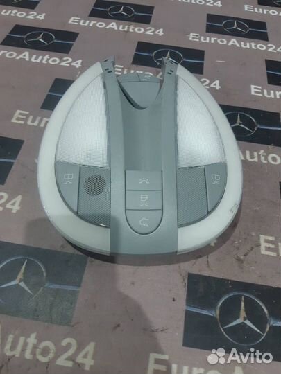 Светильник салона передний A2118205301 Mercedes-Be