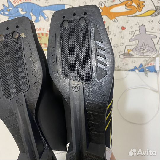 Лыжные ботинки 37 размер