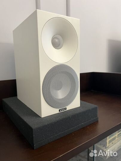 Колонки полочные Amphion Argon0 Full White