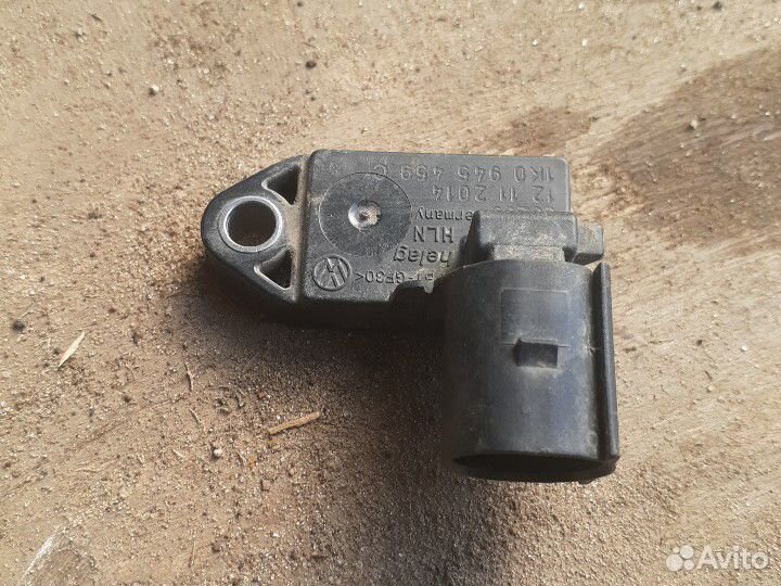 Датчик включения стоп сигнала Volkswagen Polo